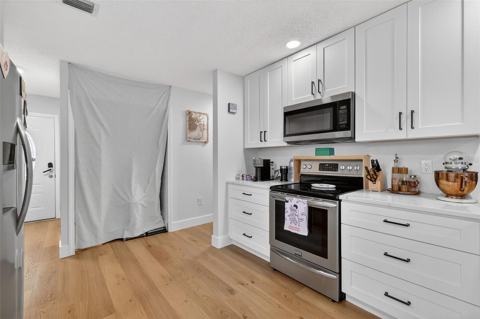 Image 11 of 26 For 610 Mount Homer Road 610