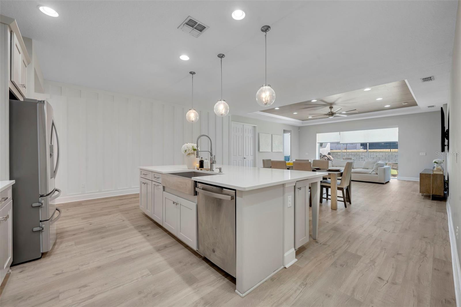 Image 11 of 51 For 3430 Buoy Circle