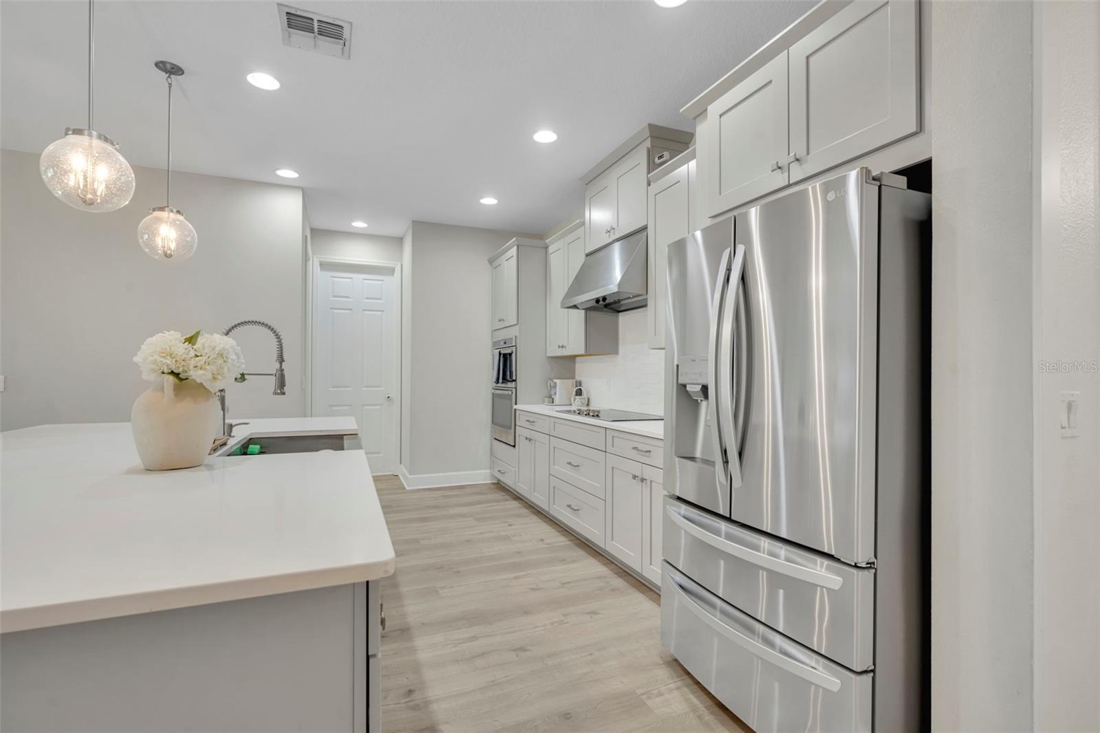 Image 14 of 51 For 3430 Buoy Circle