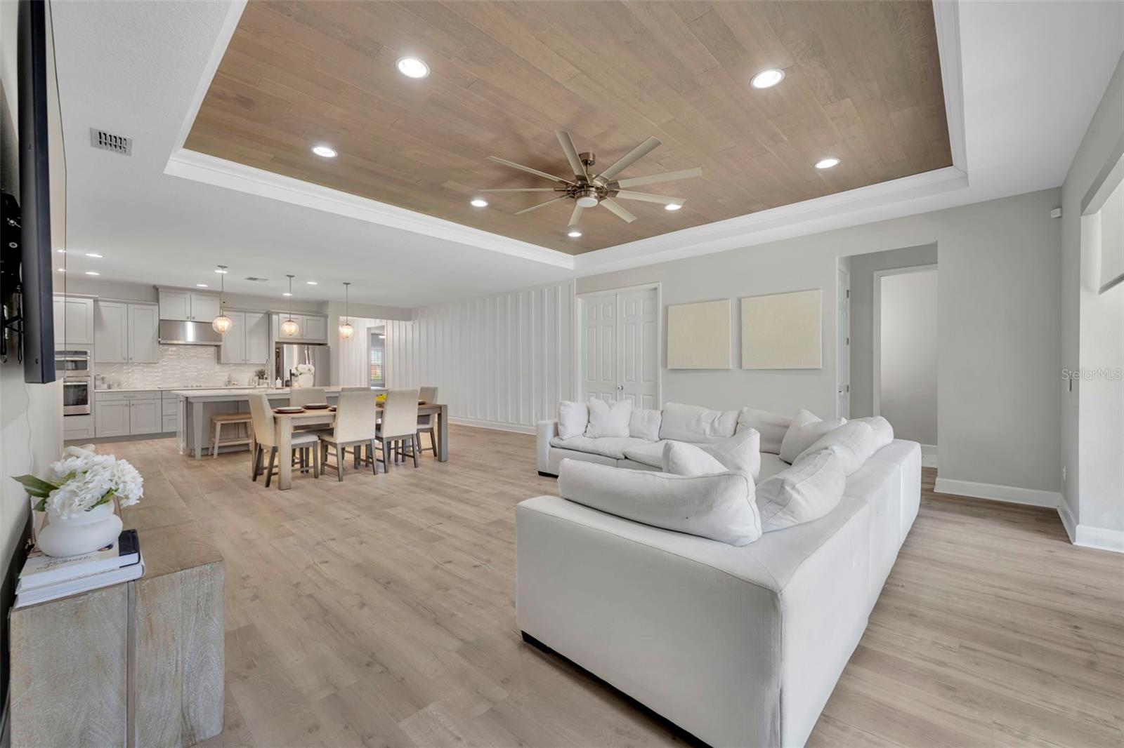 Image 24 of 51 For 3430 Buoy Circle