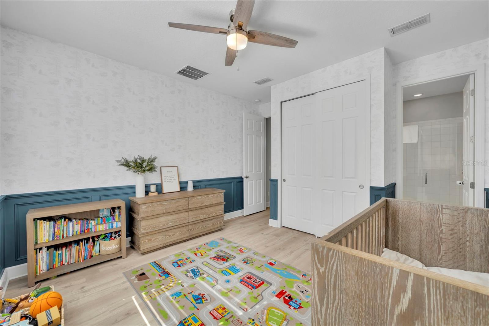 Image 30 of 51 For 3430 Buoy Circle