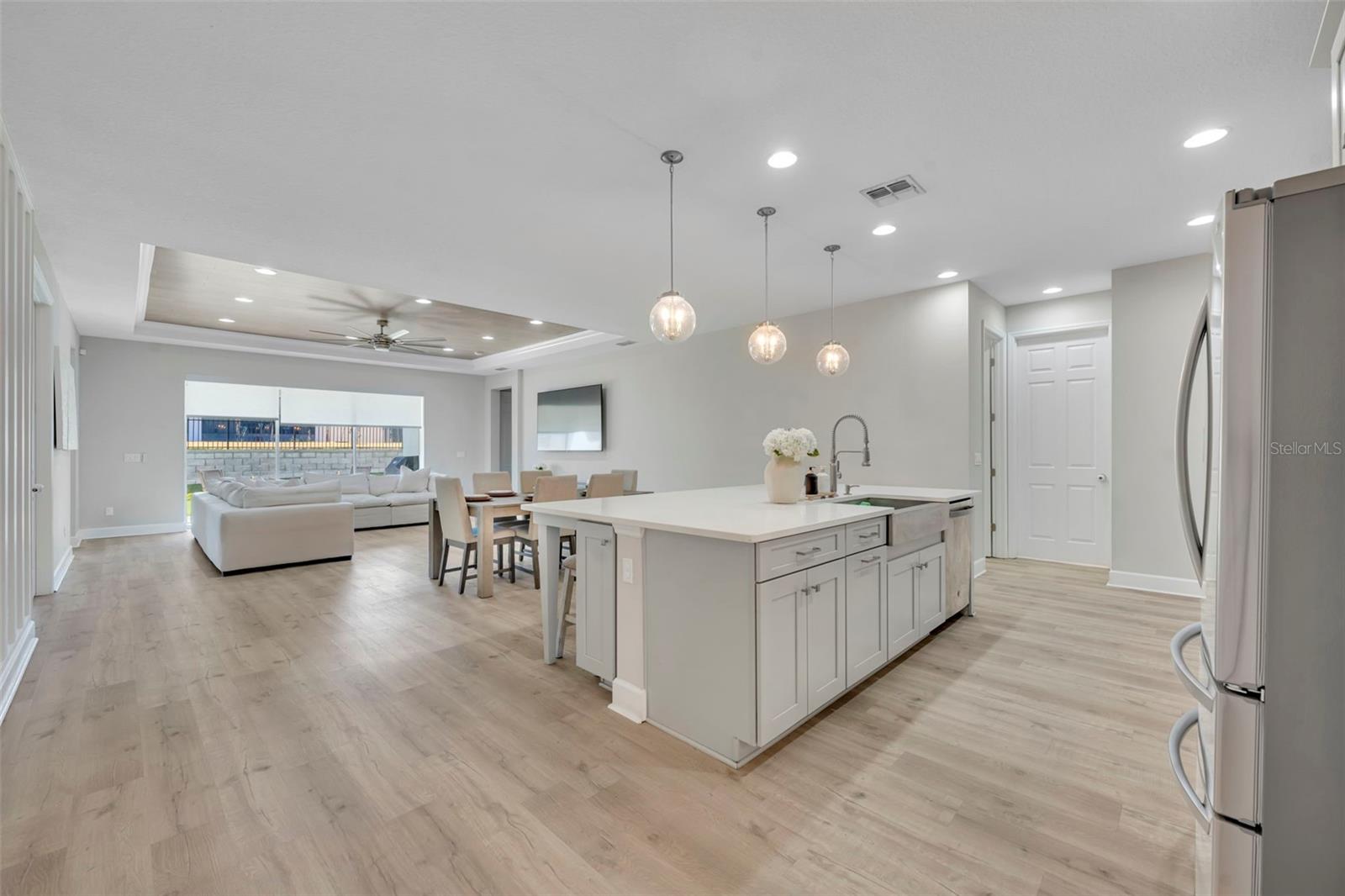 Image 6 of 51 For 3430 Buoy Circle