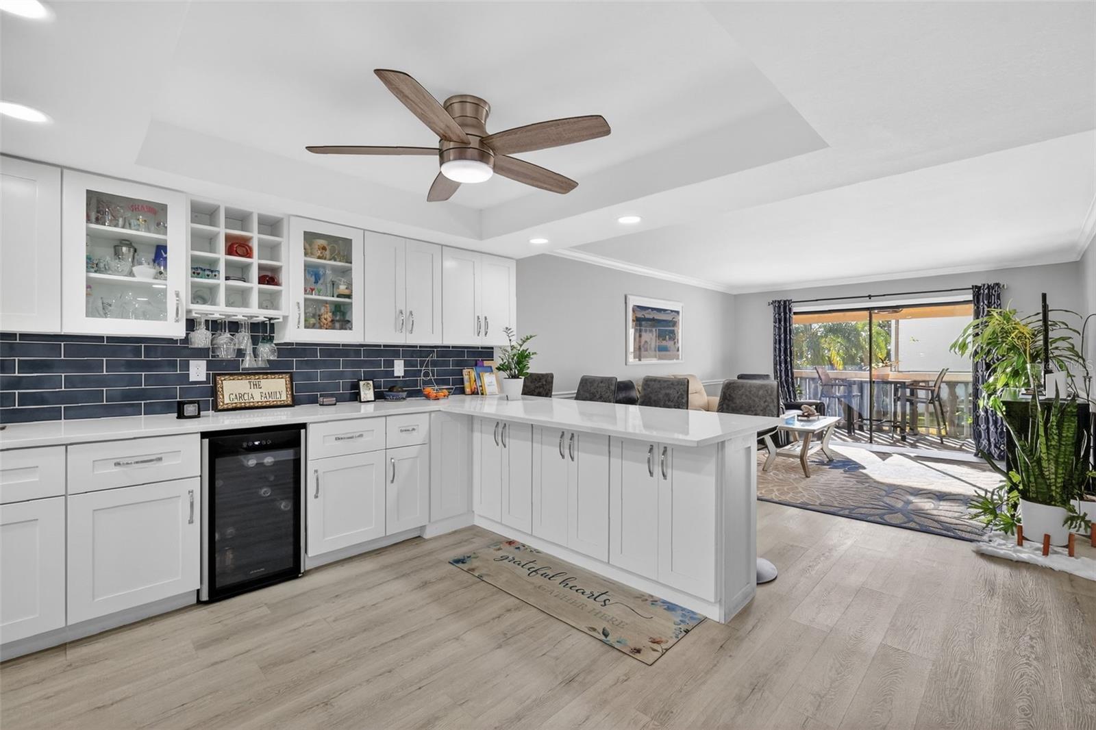 Image 11 of 44 For 101 Grandview Street 206