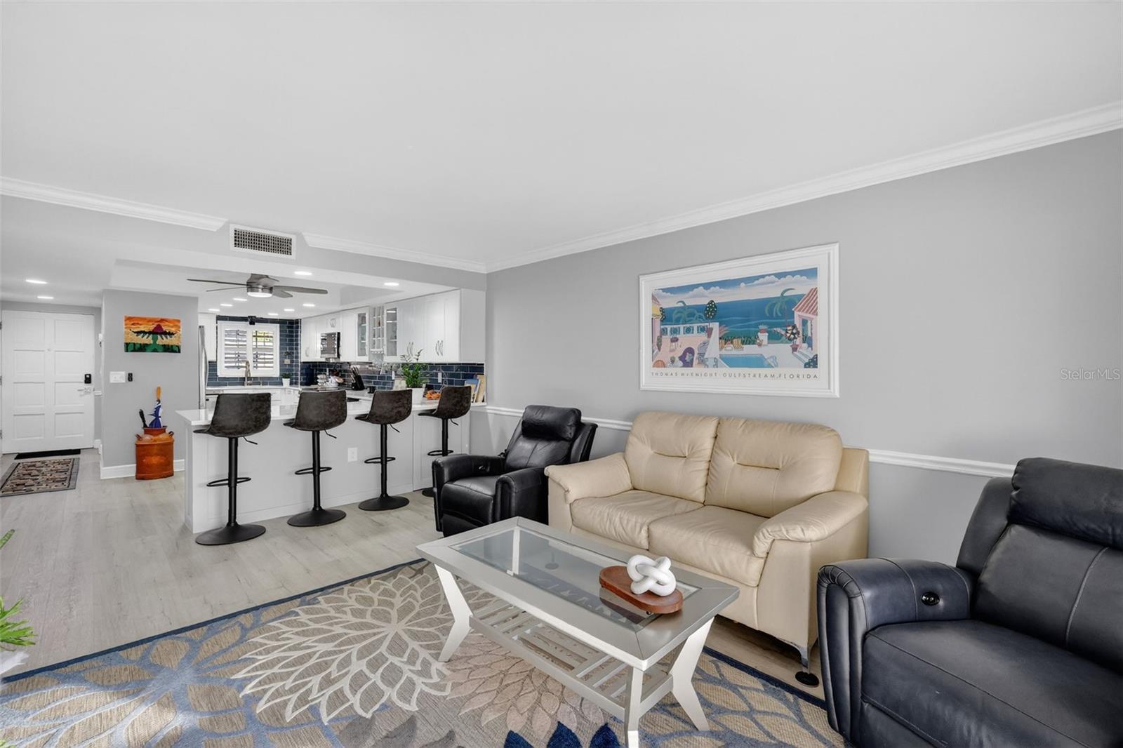 Image 15 of 44 For 101 Grandview Street 206