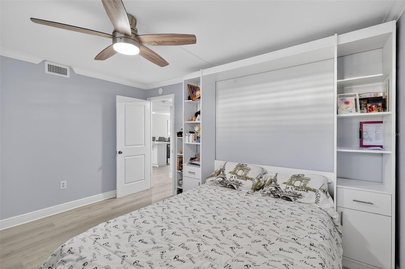 Image 20 of 44 For 101 Grandview Street 206