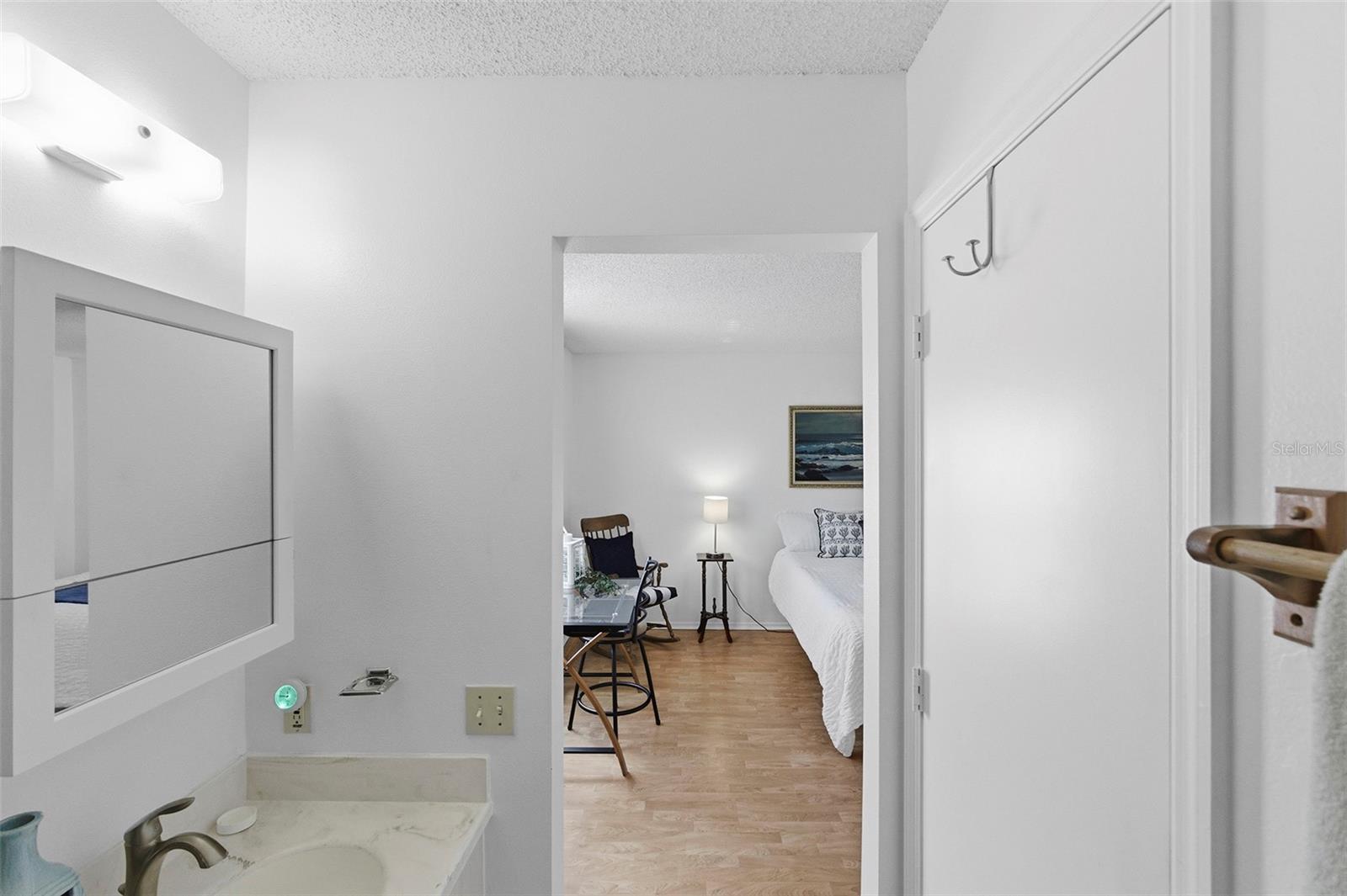 Image 10 of 21 For 432 Hildalgo Drive