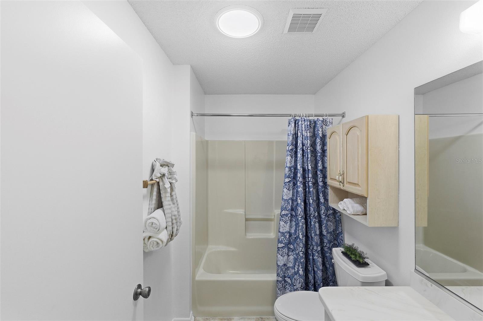 Image 13 of 21 For 432 Hildalgo Drive