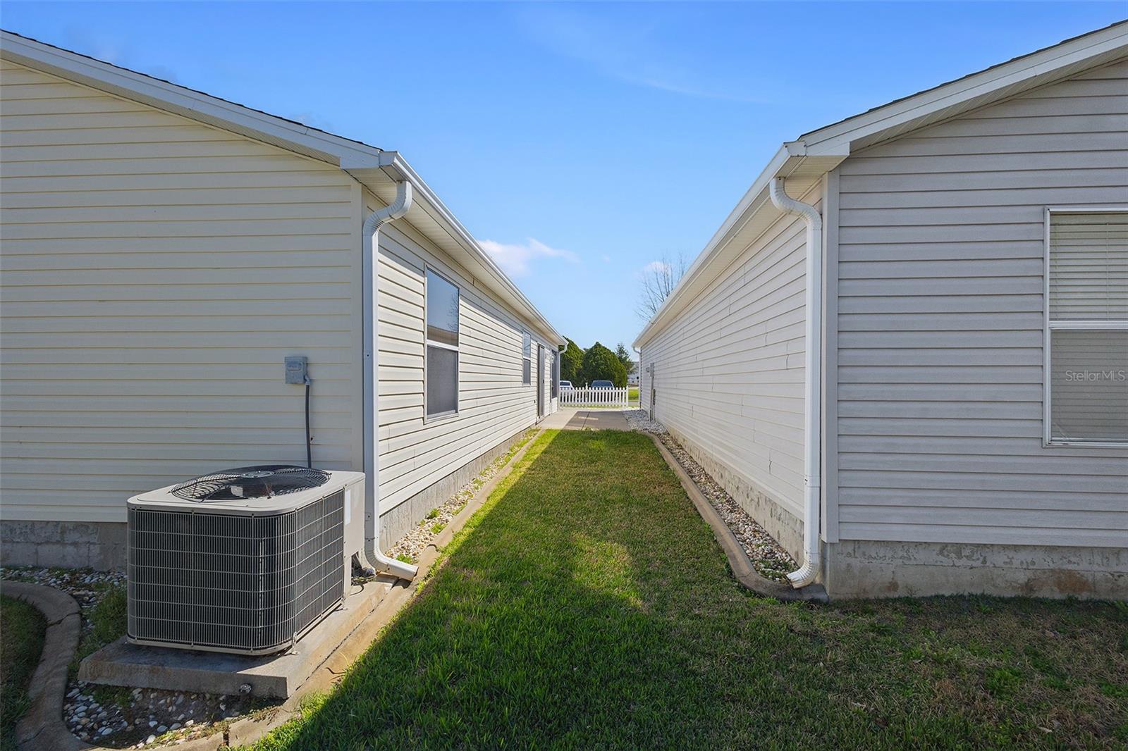 Image 17 of 21 For 432 Hildalgo Drive