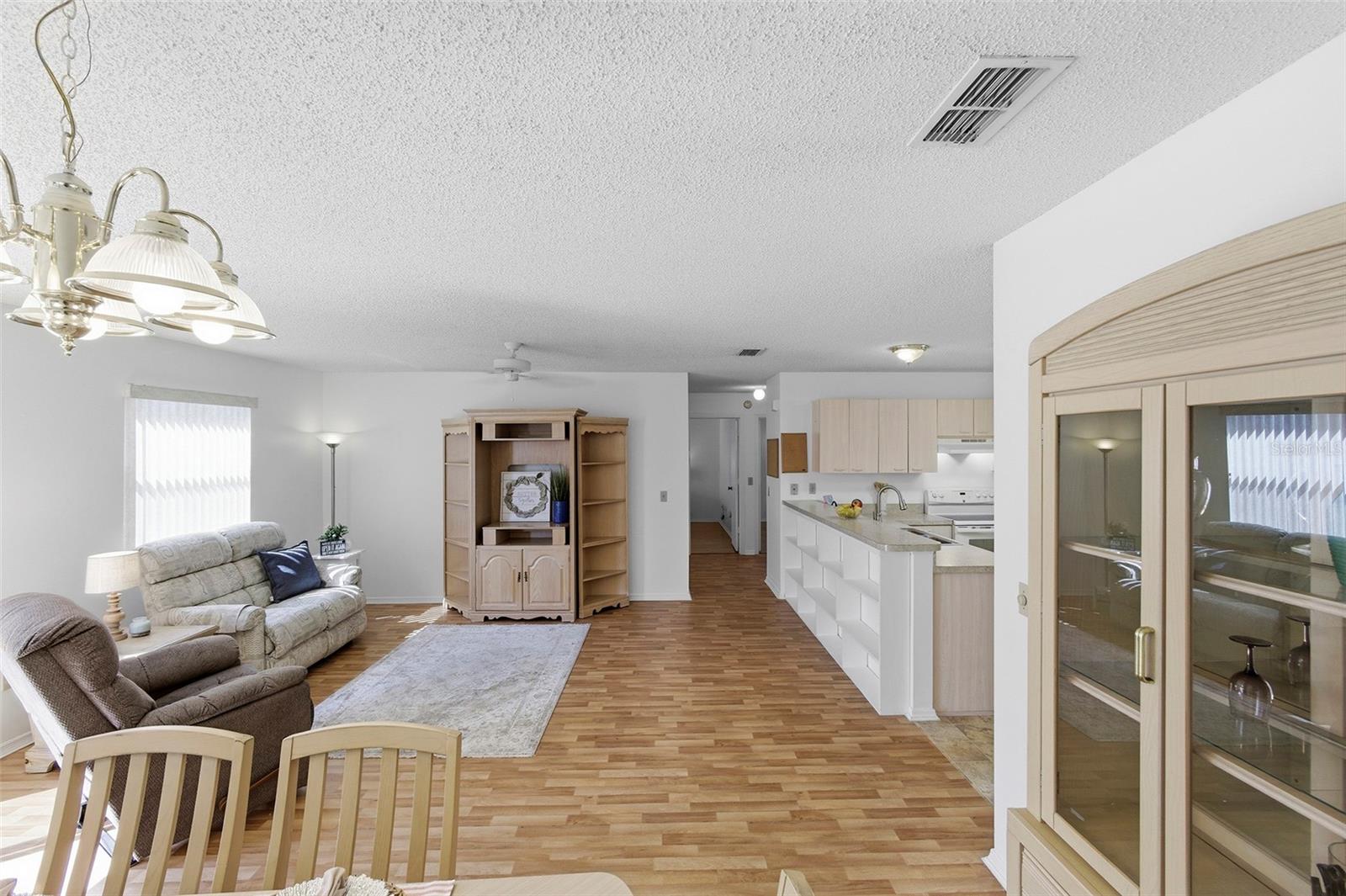 Image 2 of 21 For 432 Hildalgo Drive