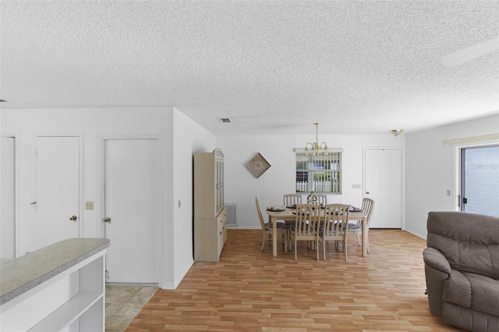 Image 5 of 21 For 432 Hildalgo Drive