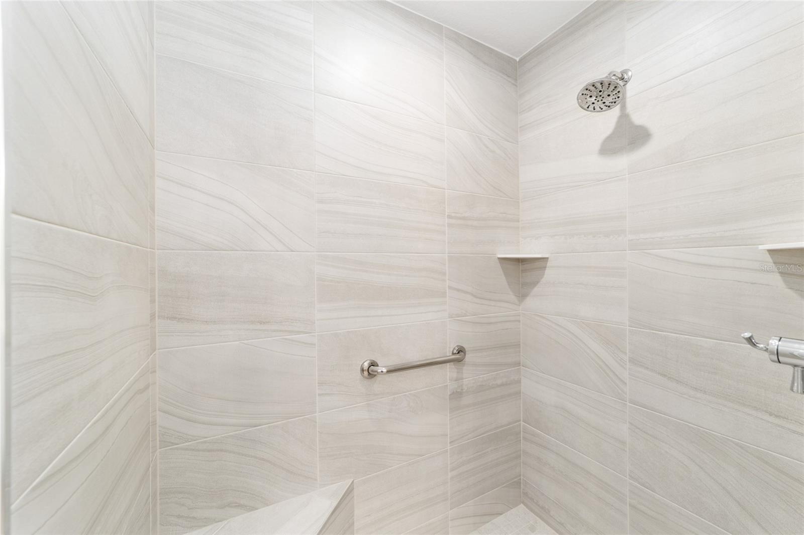 Image 26 of 48 For 1706 Colleen Court