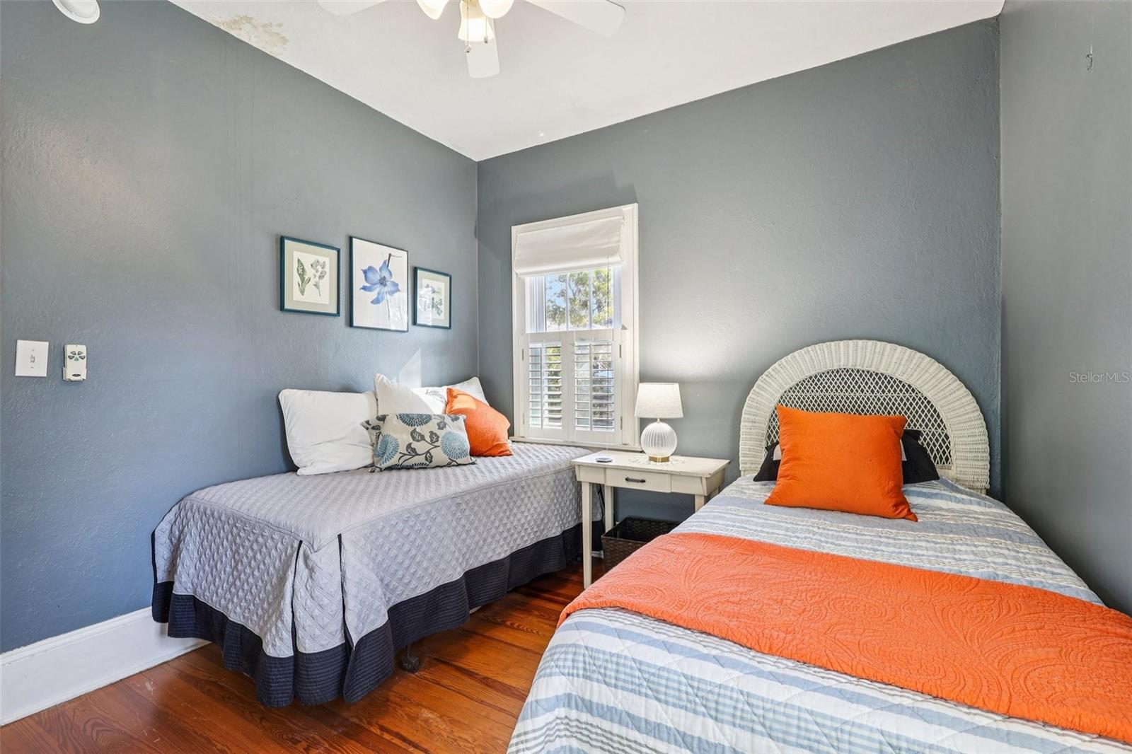 Image 20 of 74 For 832 9th Avenue