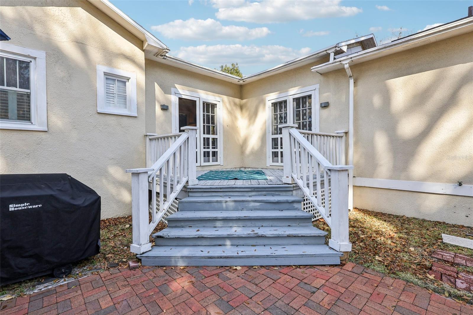 Image 30 of 74 For 832 9th Avenue