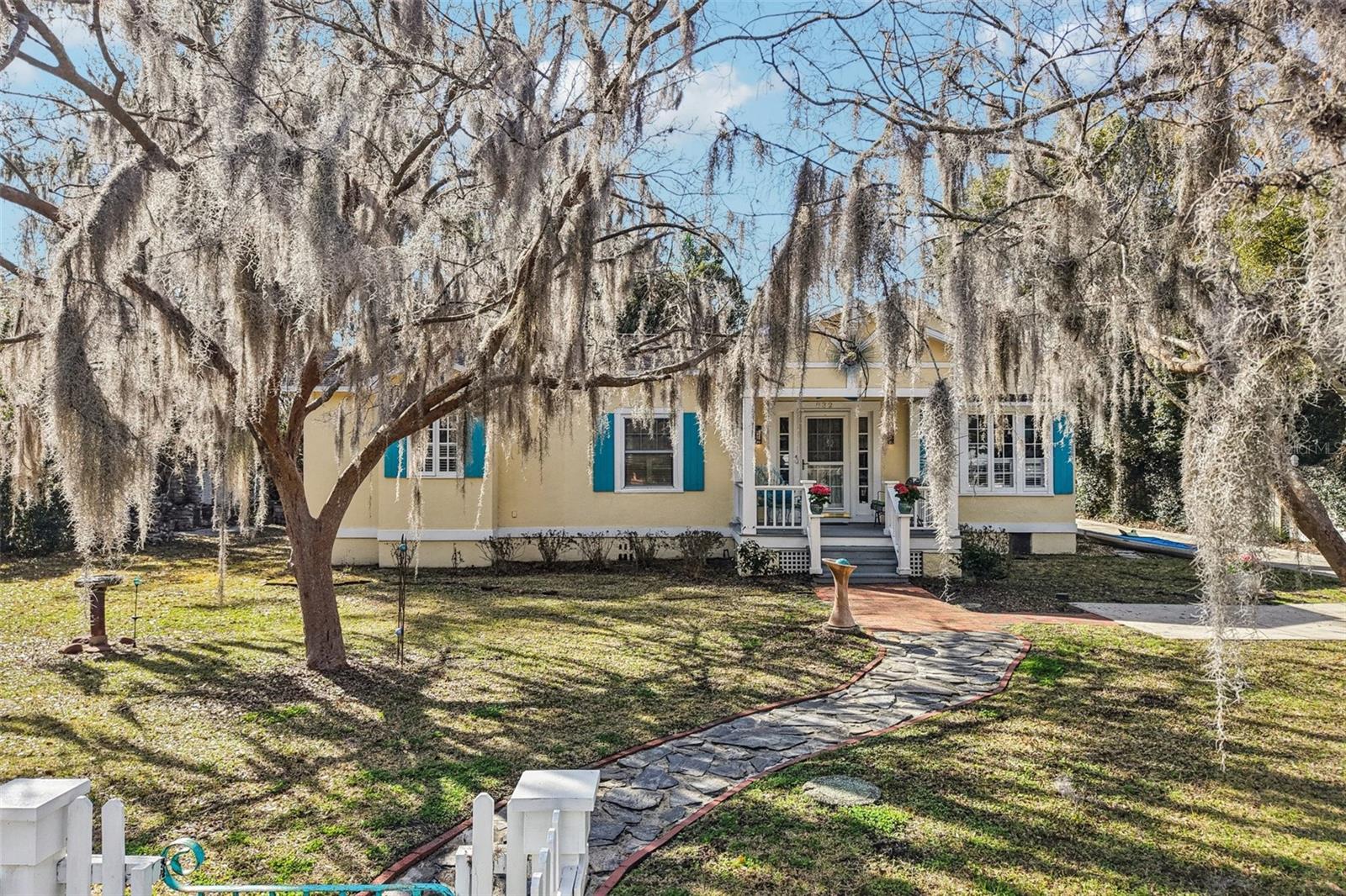 Image 37 of 74 For 832 9th Avenue