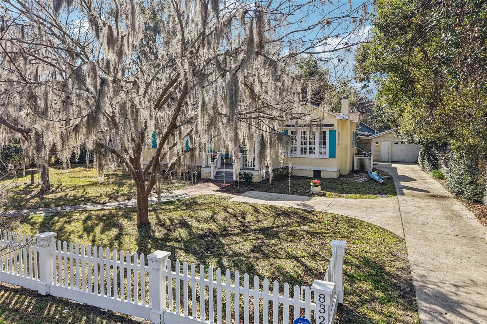 Image 38 of 74 For 832 9th Avenue