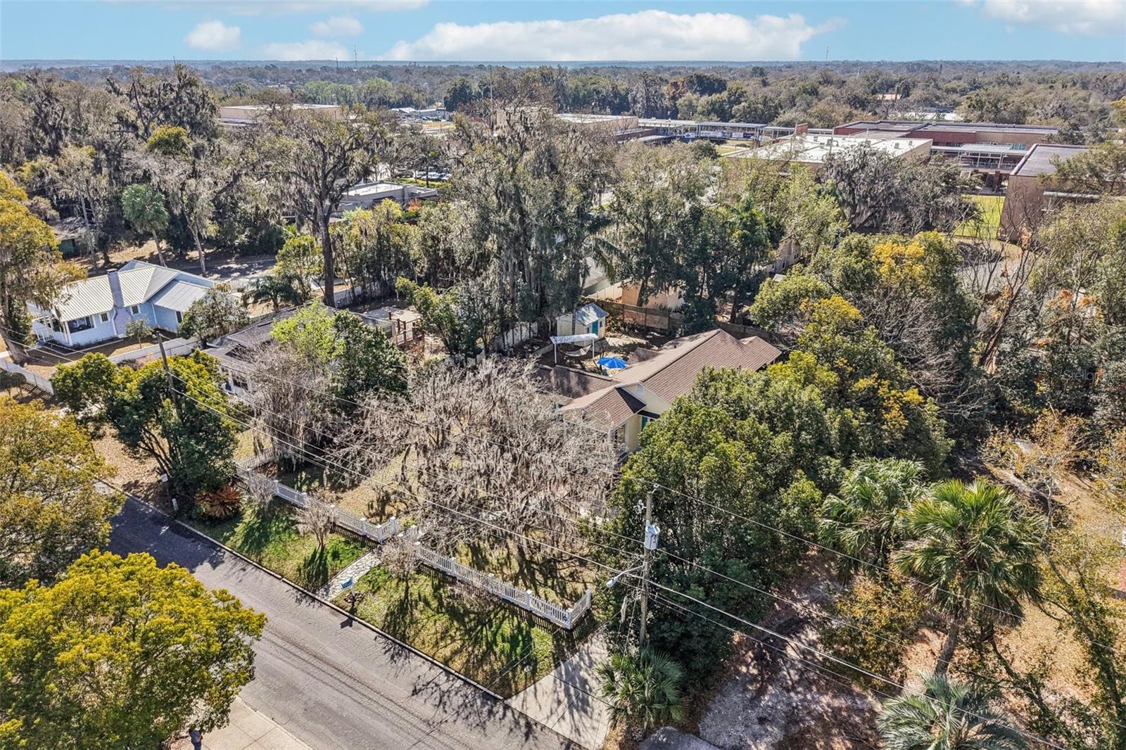 Image 42 of 74 For 832 9th Avenue