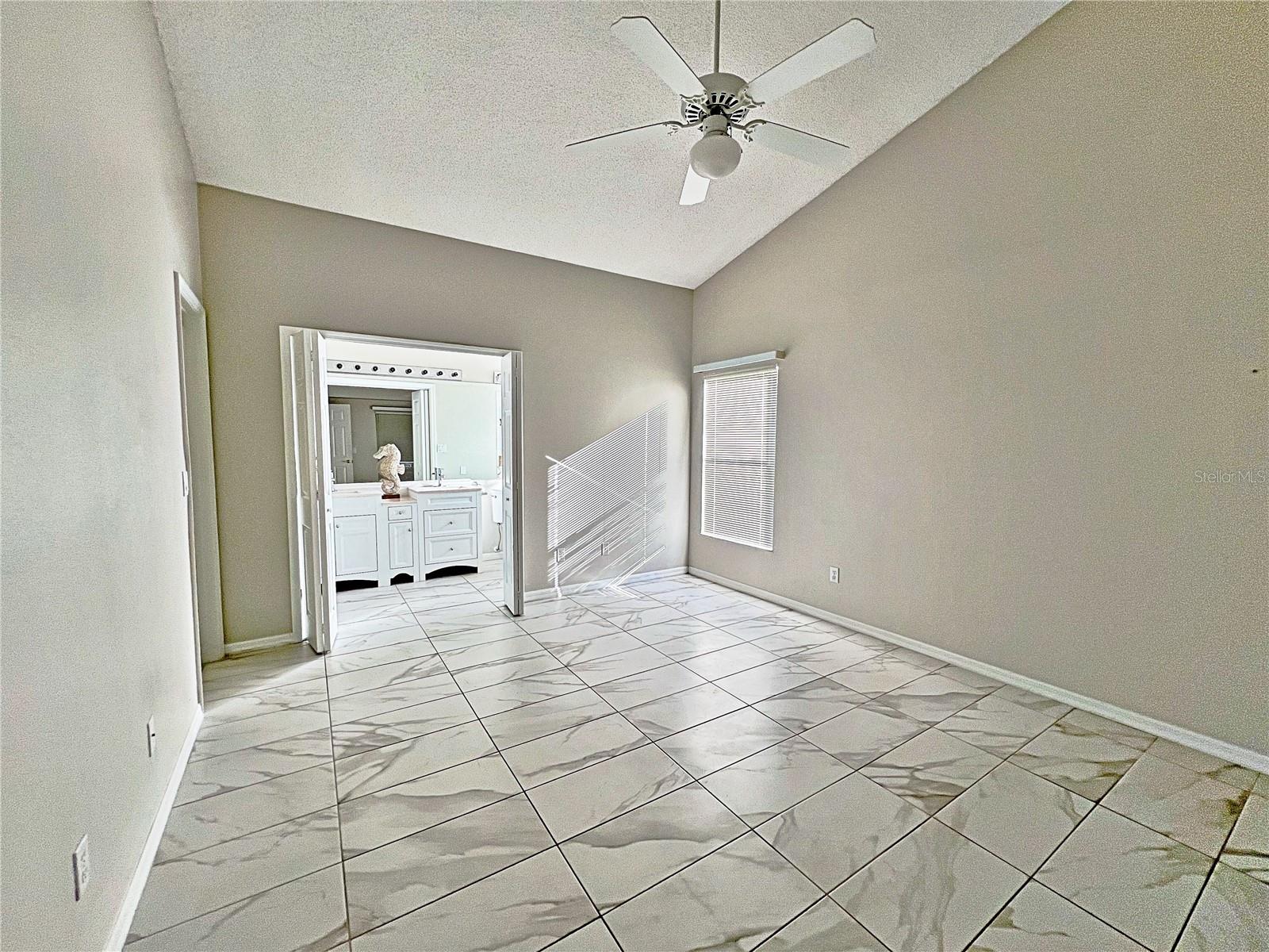 Image 14 of 37 For 3505 Tenby Circle