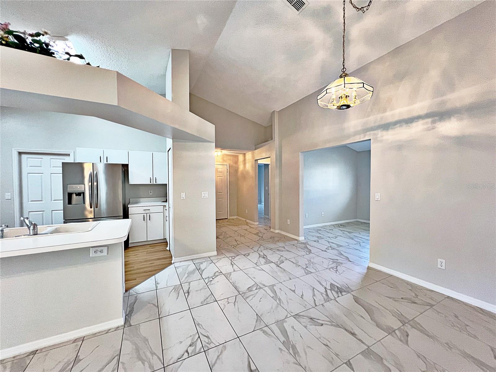 Image 7 of 37 For 3505 Tenby Circle