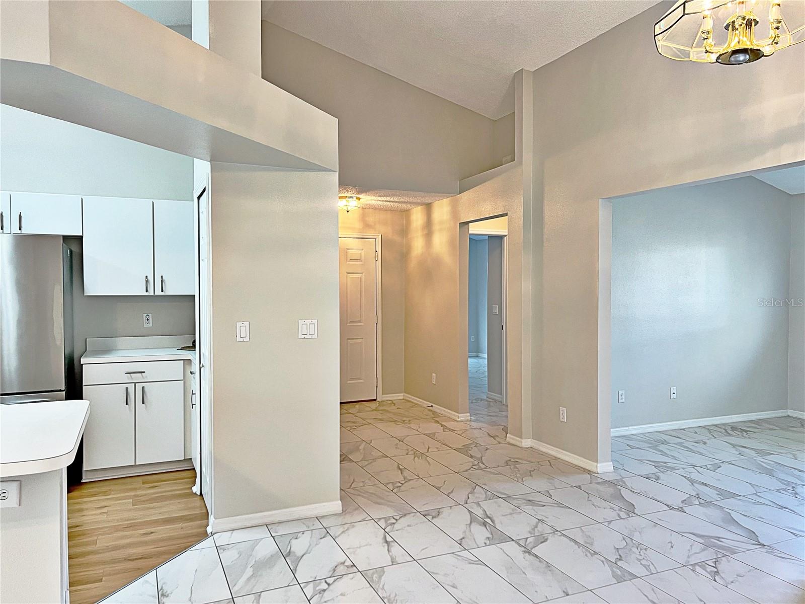 Image 9 of 37 For 3505 Tenby Circle