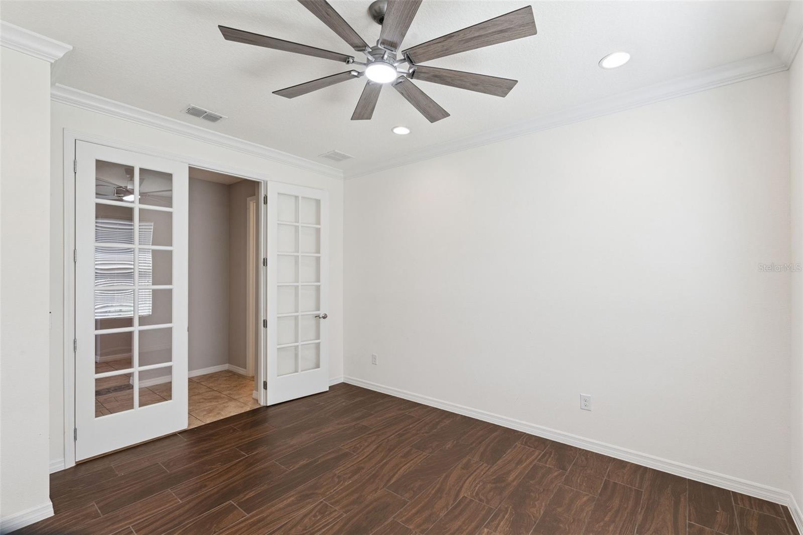 Image 10 of 49 For 553 Autumn Ash Drive