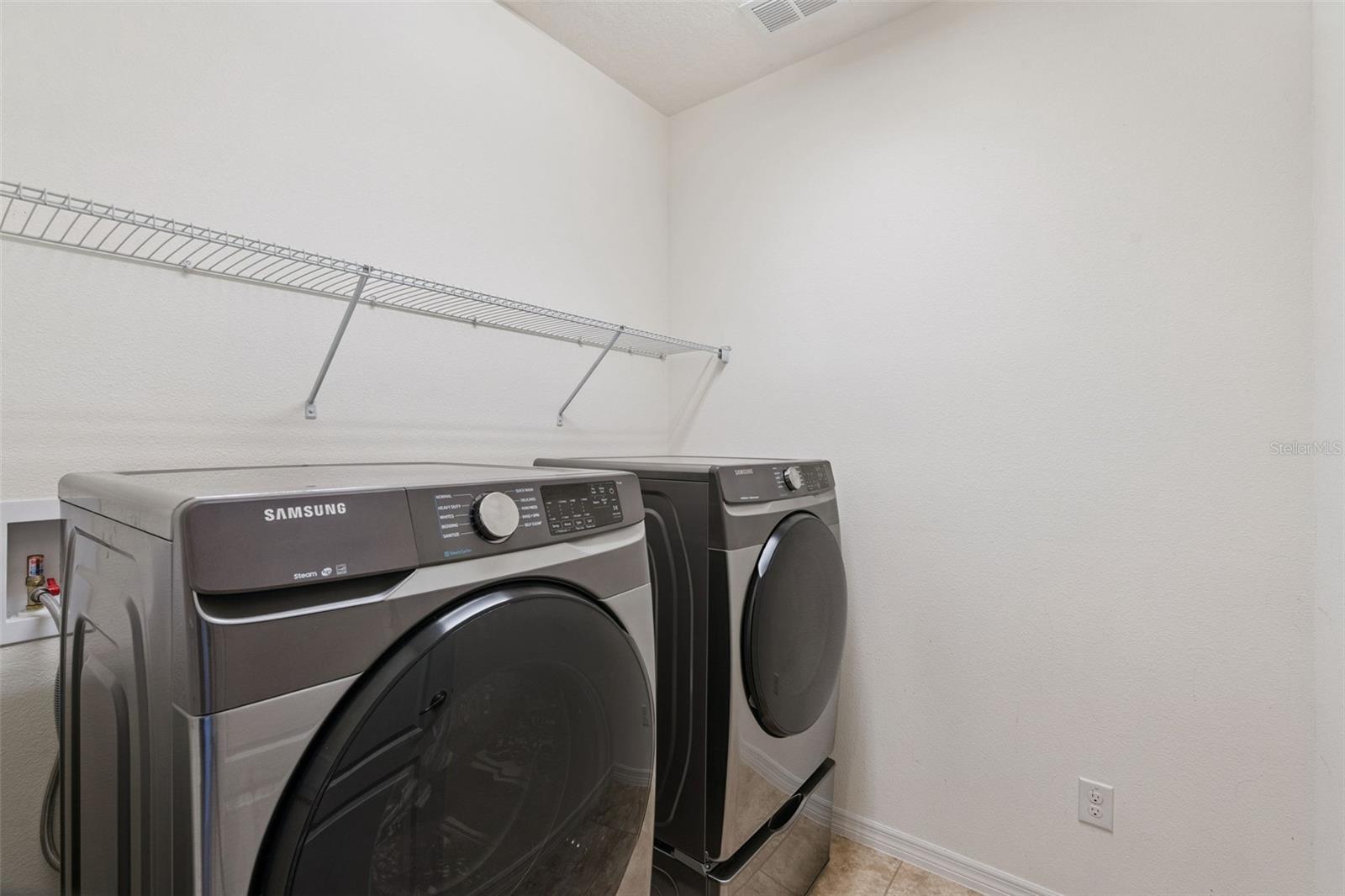 Image 16 of 49 For 553 Autumn Ash Drive