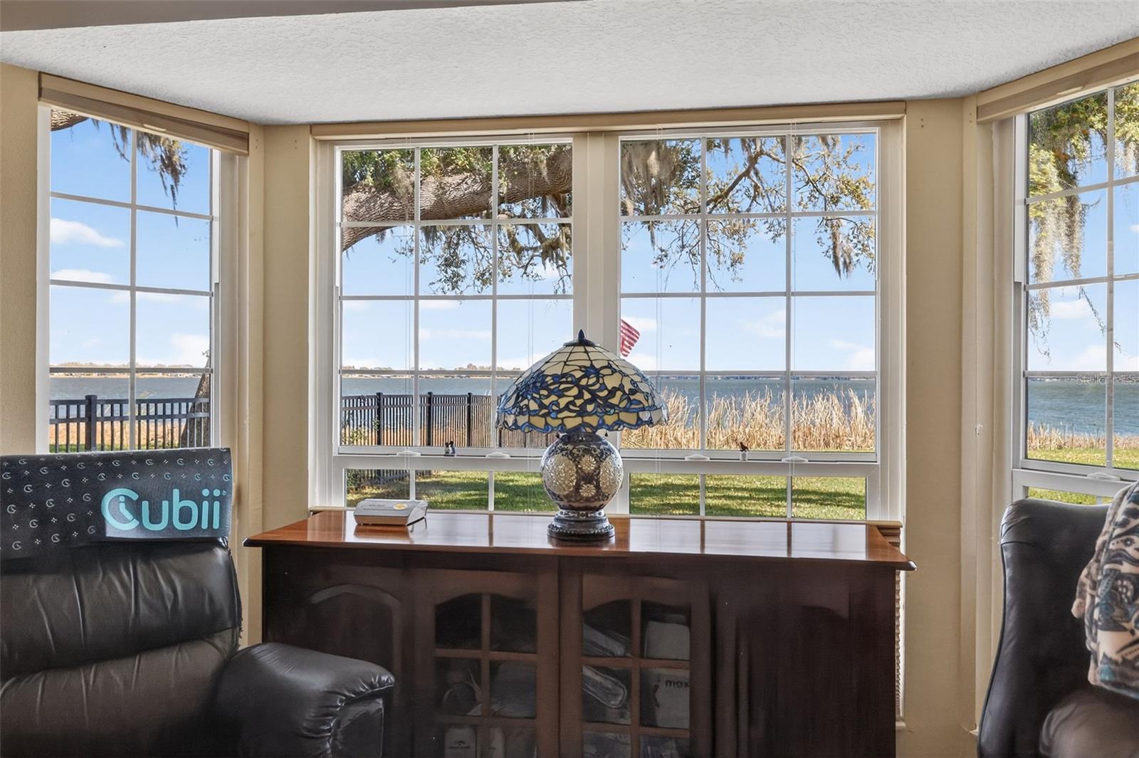 Image 22 of 42 For 1404 Regency Court