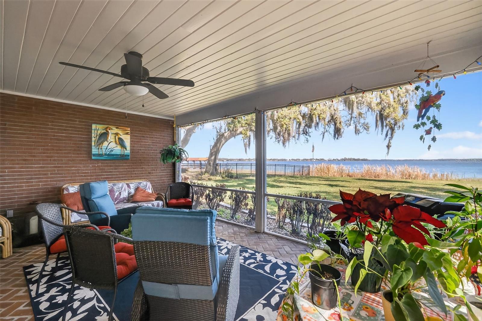 Image 32 of 42 For 1404 Regency Court