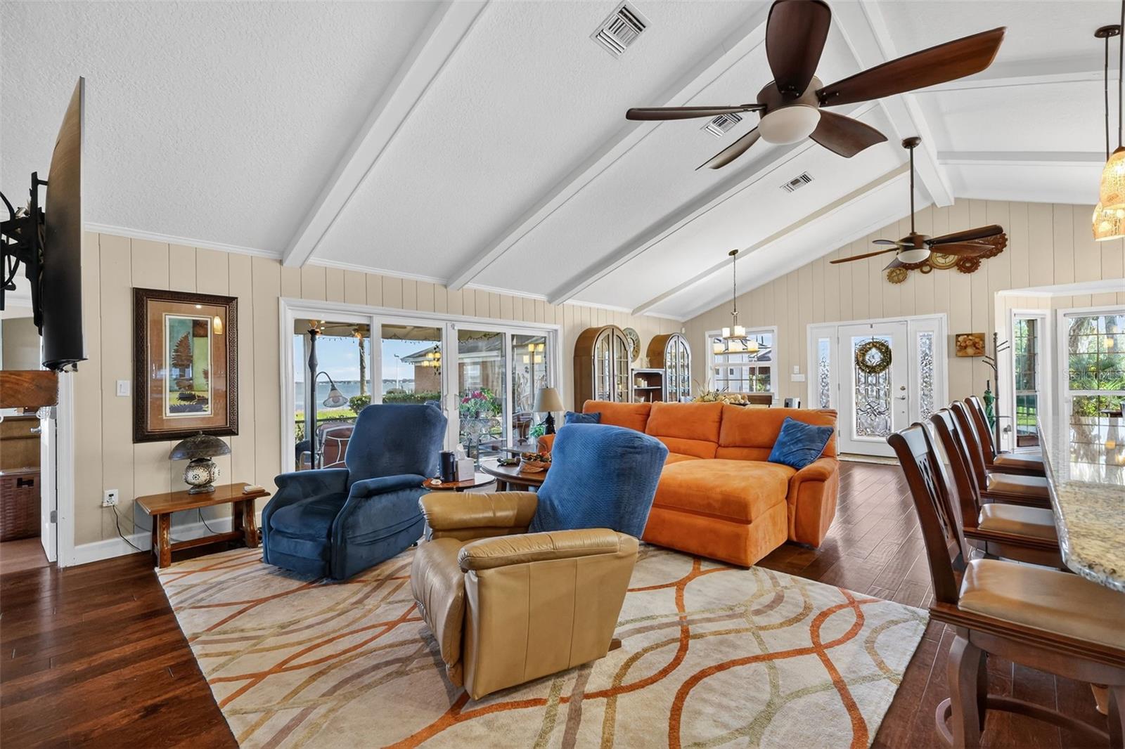 Image 6 of 42 For 1404 Regency Court