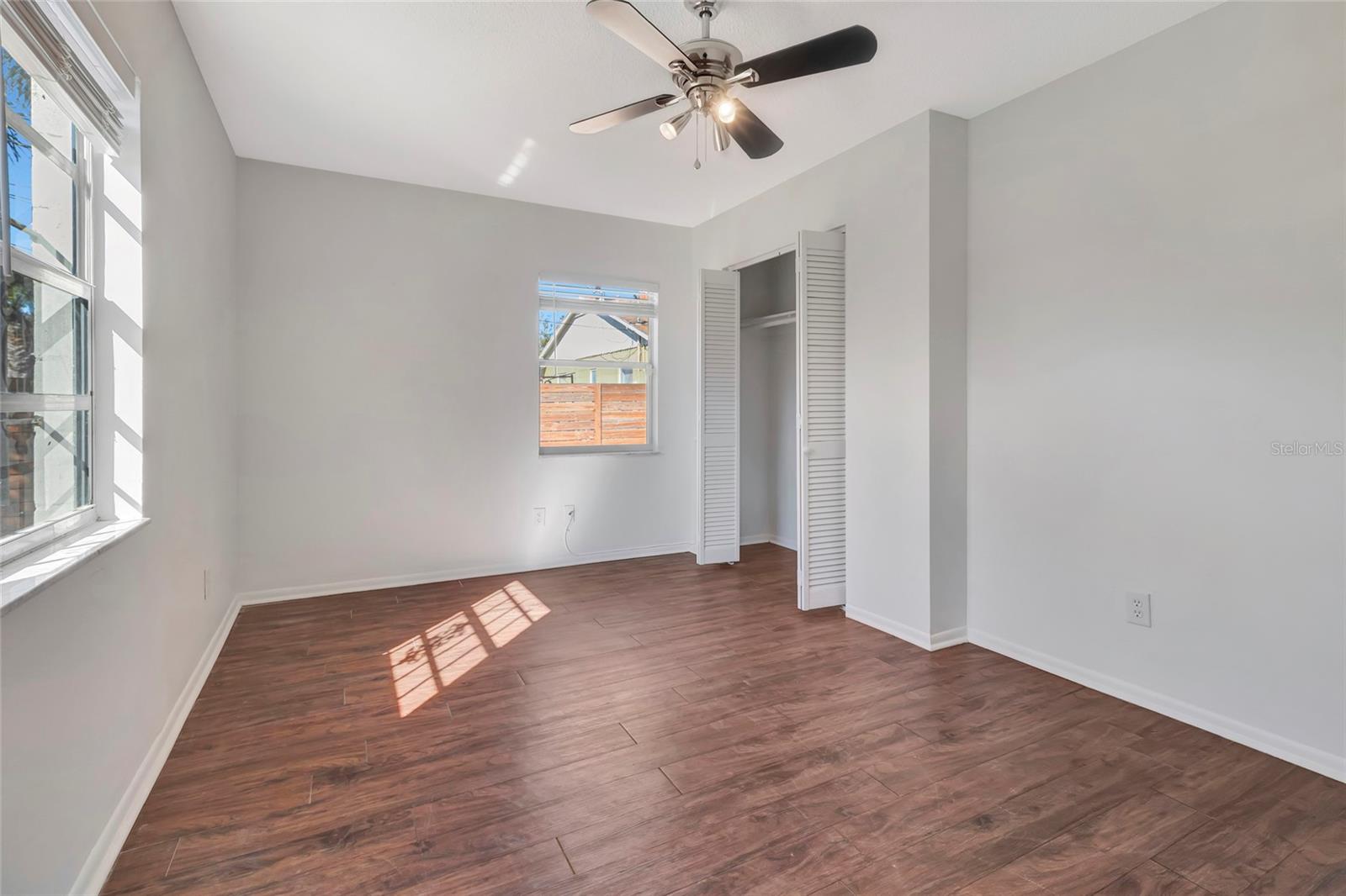 Image 20 of 43 For 720 Webster Avenue