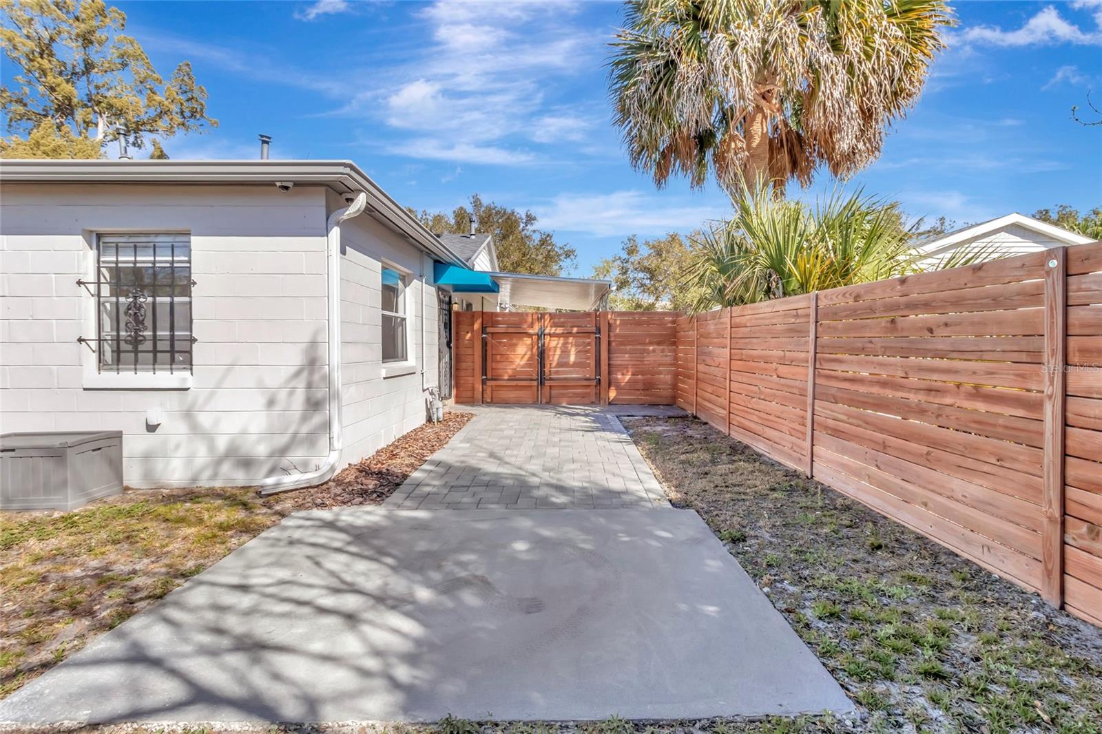 Image 30 of 43 For 720 Webster Avenue