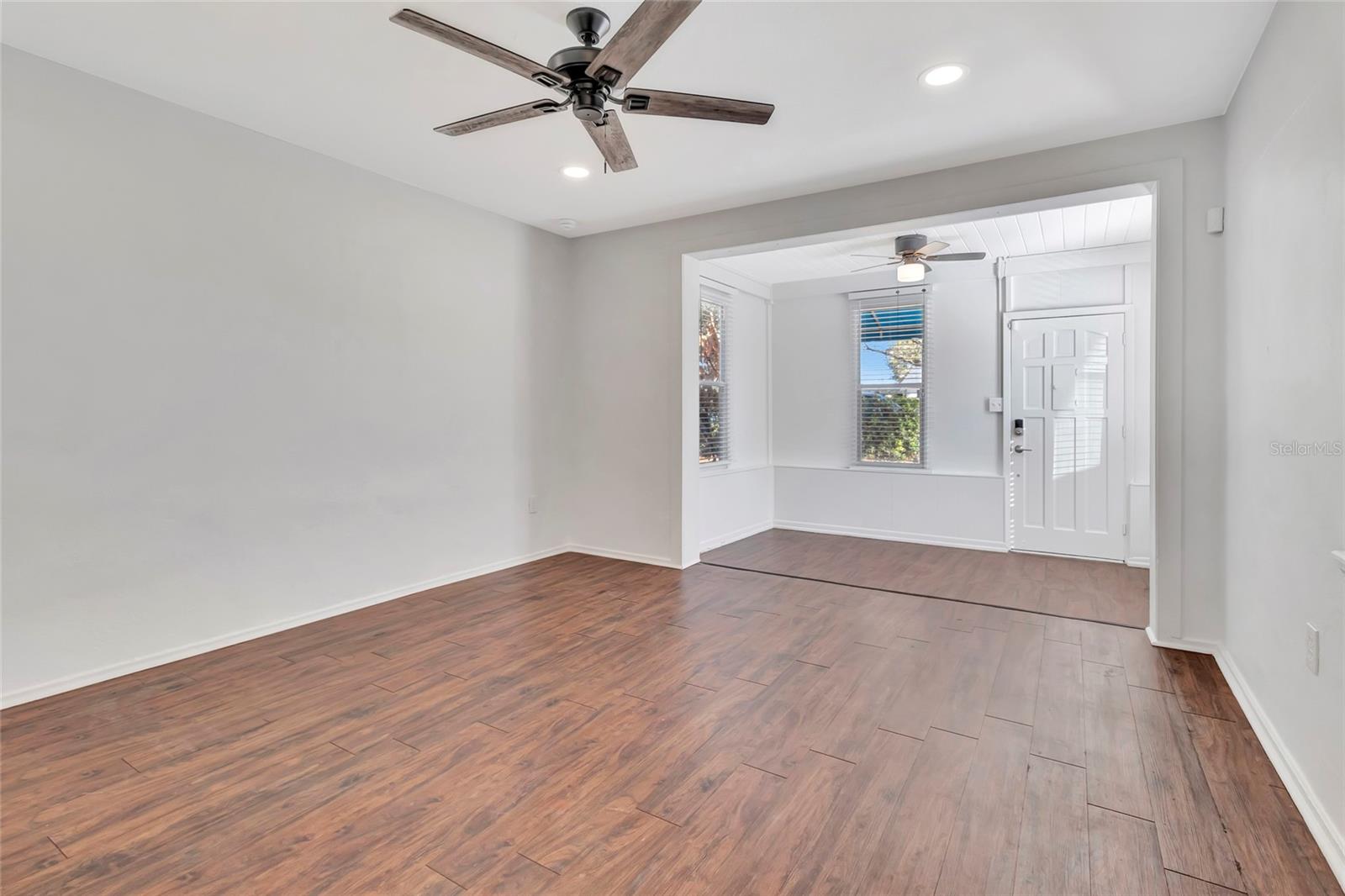 Image 8 of 43 For 720 Webster Avenue