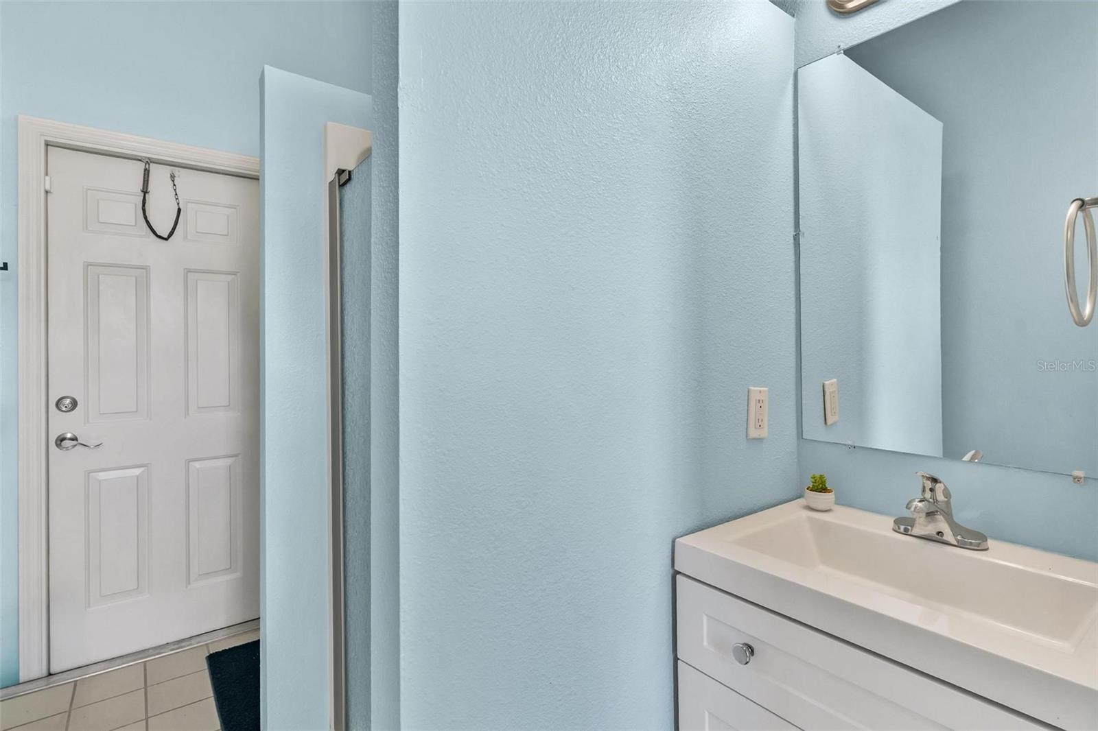 Image 25 of 63 For 5331 Old Hickory Lane