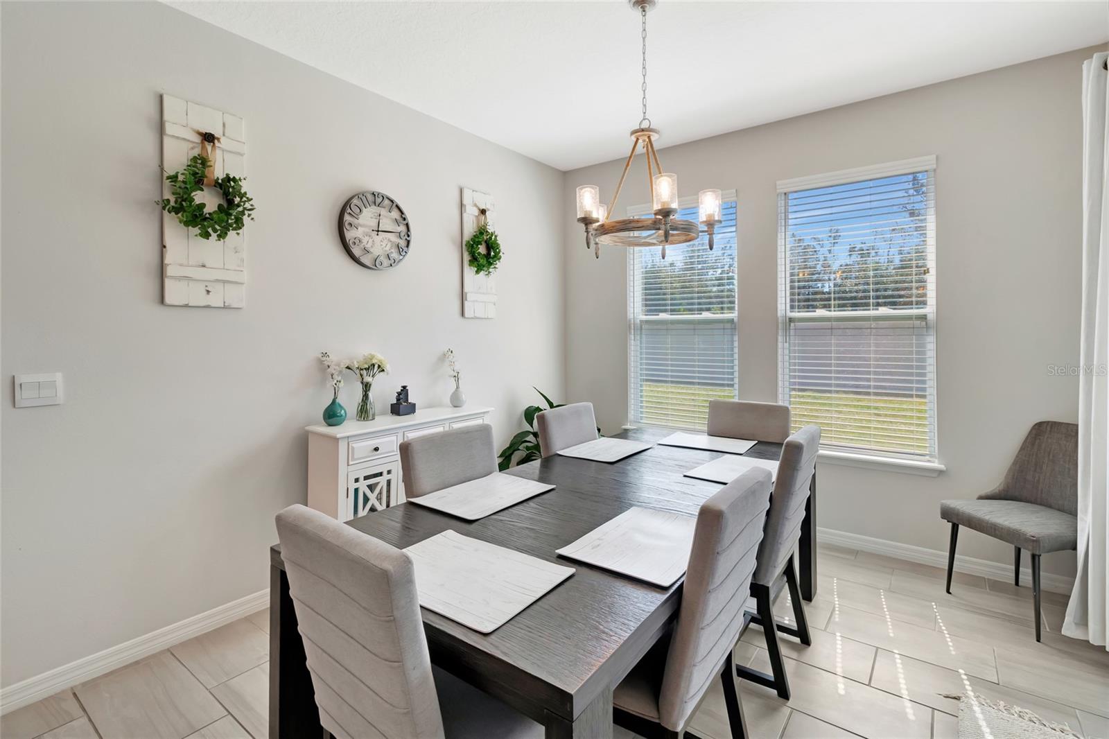 Image 19 of 46 For 401 Halter Drive