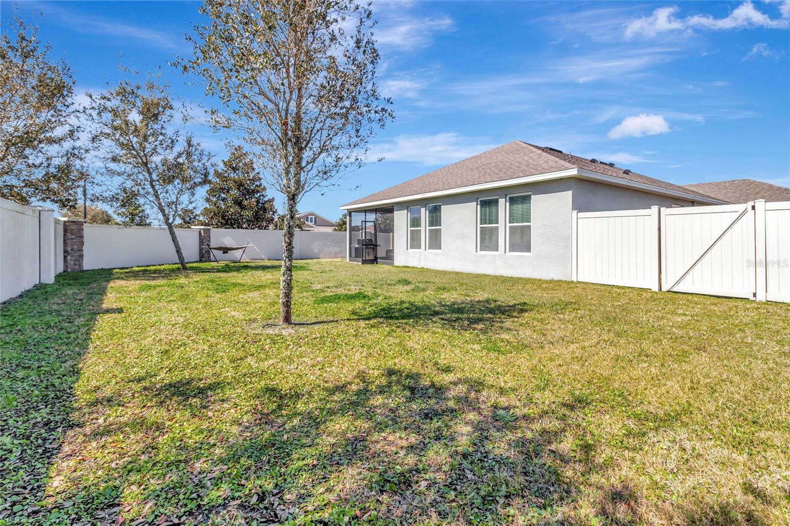 Image 33 of 46 For 401 Halter Drive