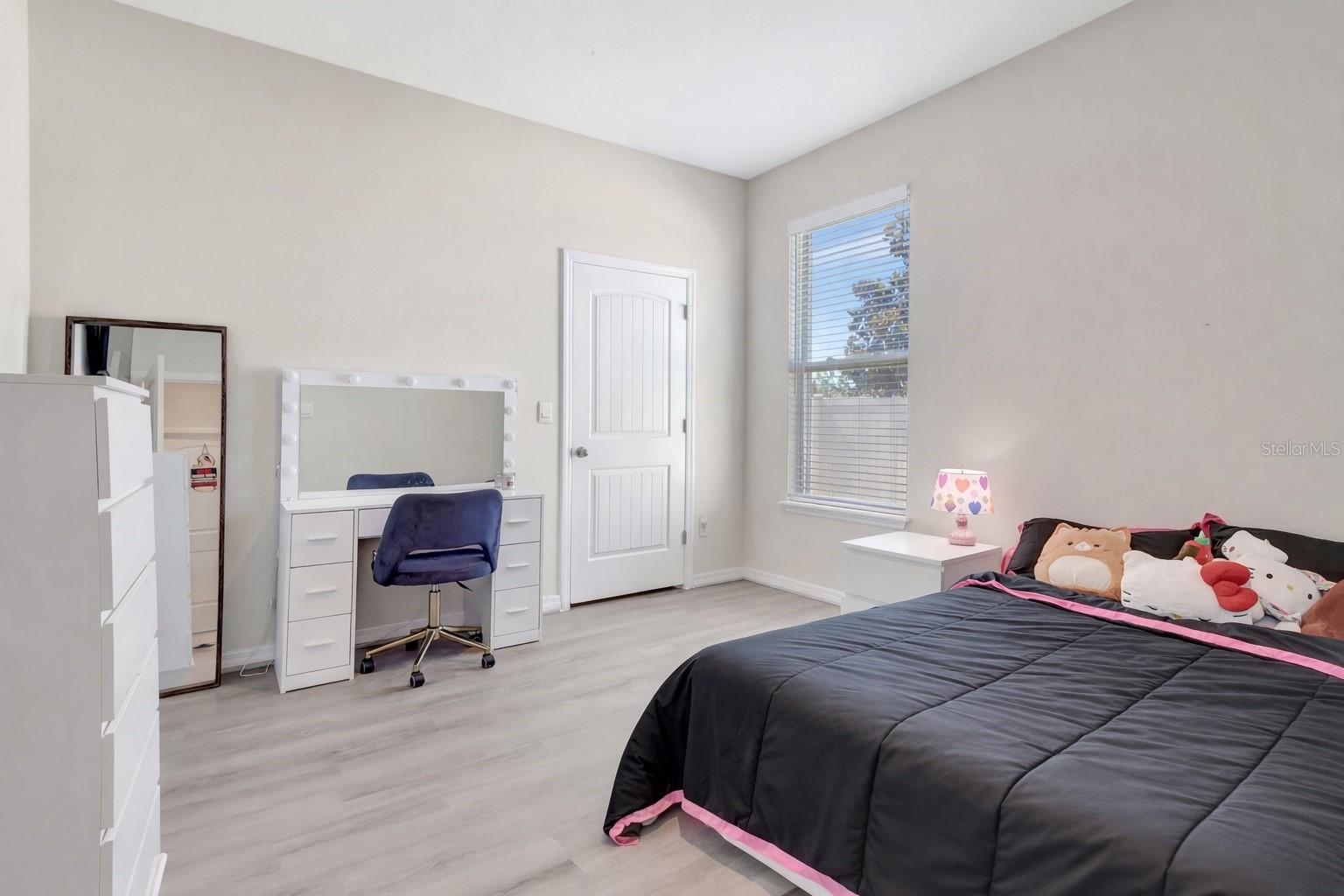 Image 8 of 46 For 401 Halter Drive