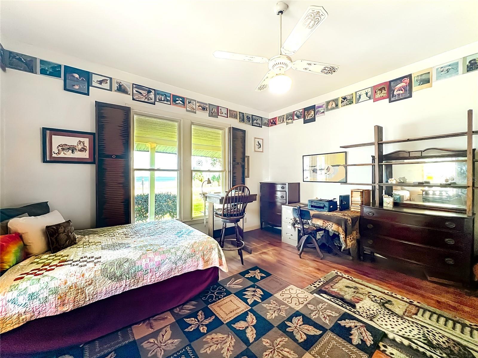 Image 41 of 76 For 8408 Lakeshore Drive