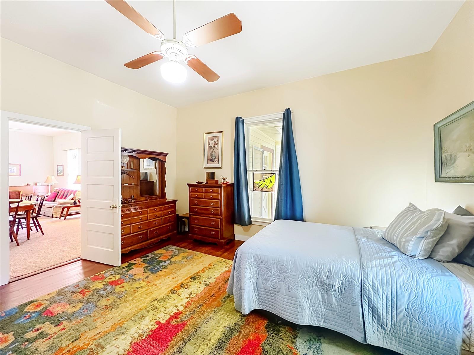 Image 43 of 76 For 8408 Lakeshore Drive