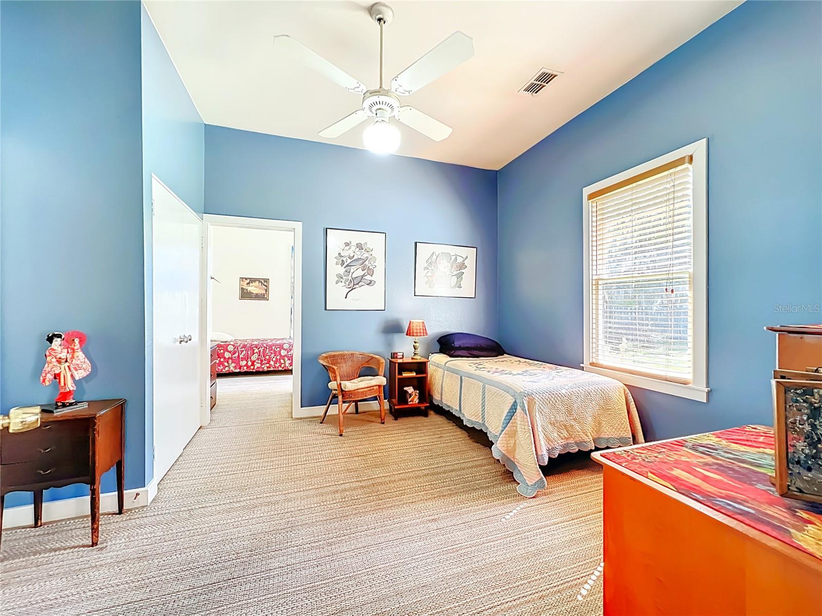 Image 50 of 76 For 8408 Lakeshore Drive