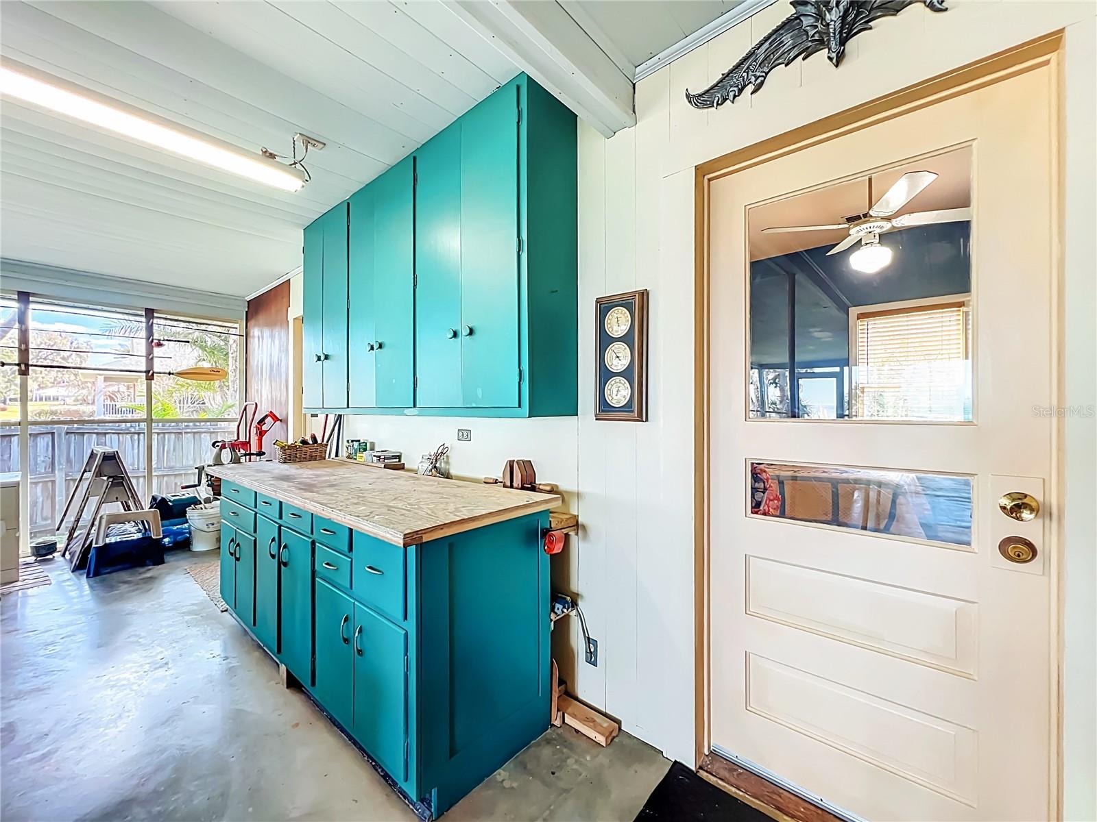 Image 56 of 76 For 8408 Lakeshore Drive