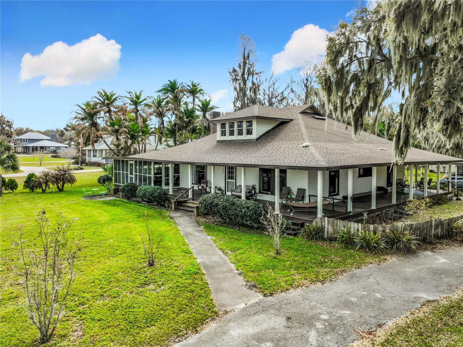 Image 74 of 76 For 8408 Lakeshore Drive