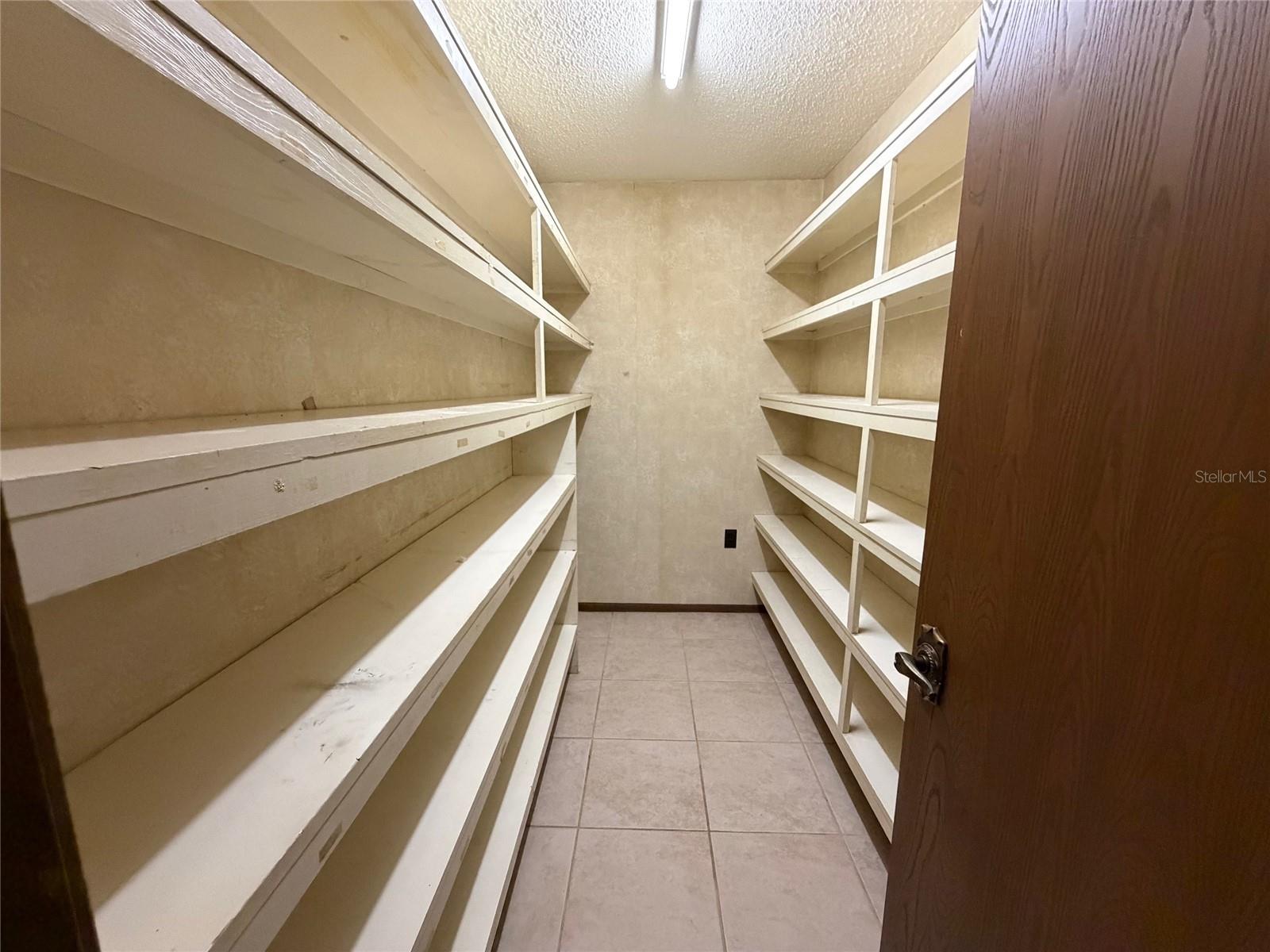 Image 11 of 34 For 3318 Fort King Street