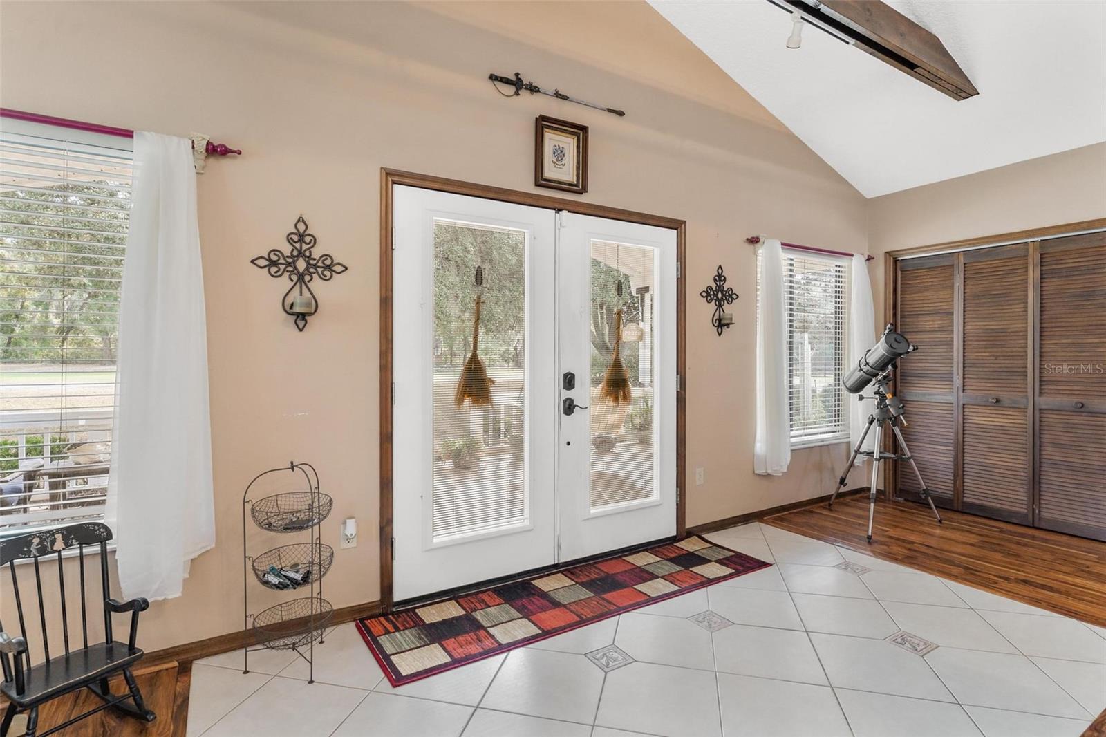 Image 10 of 72 For 1636 Lake Ella Road