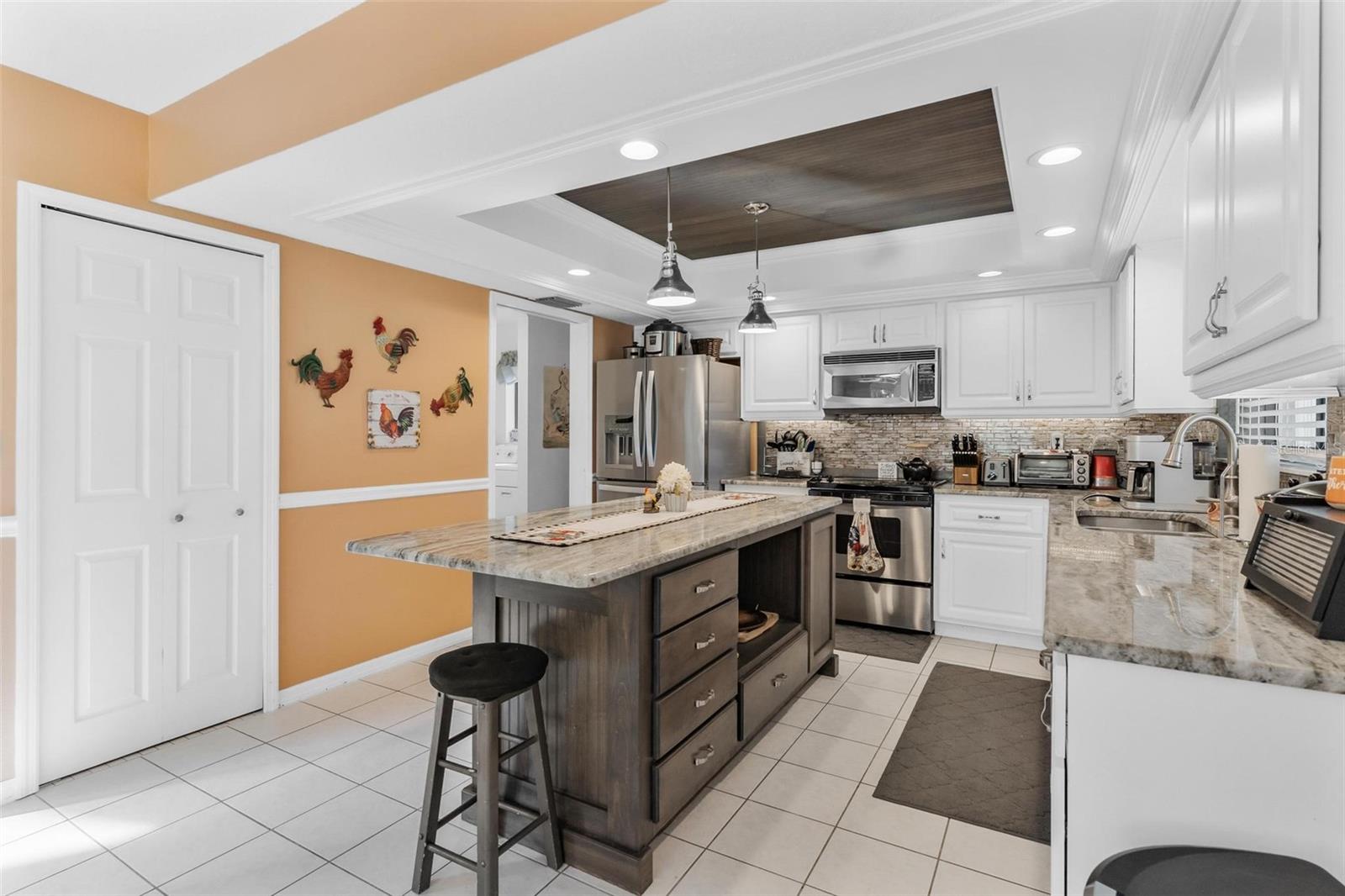 Image 17 of 72 For 1636 Lake Ella Road