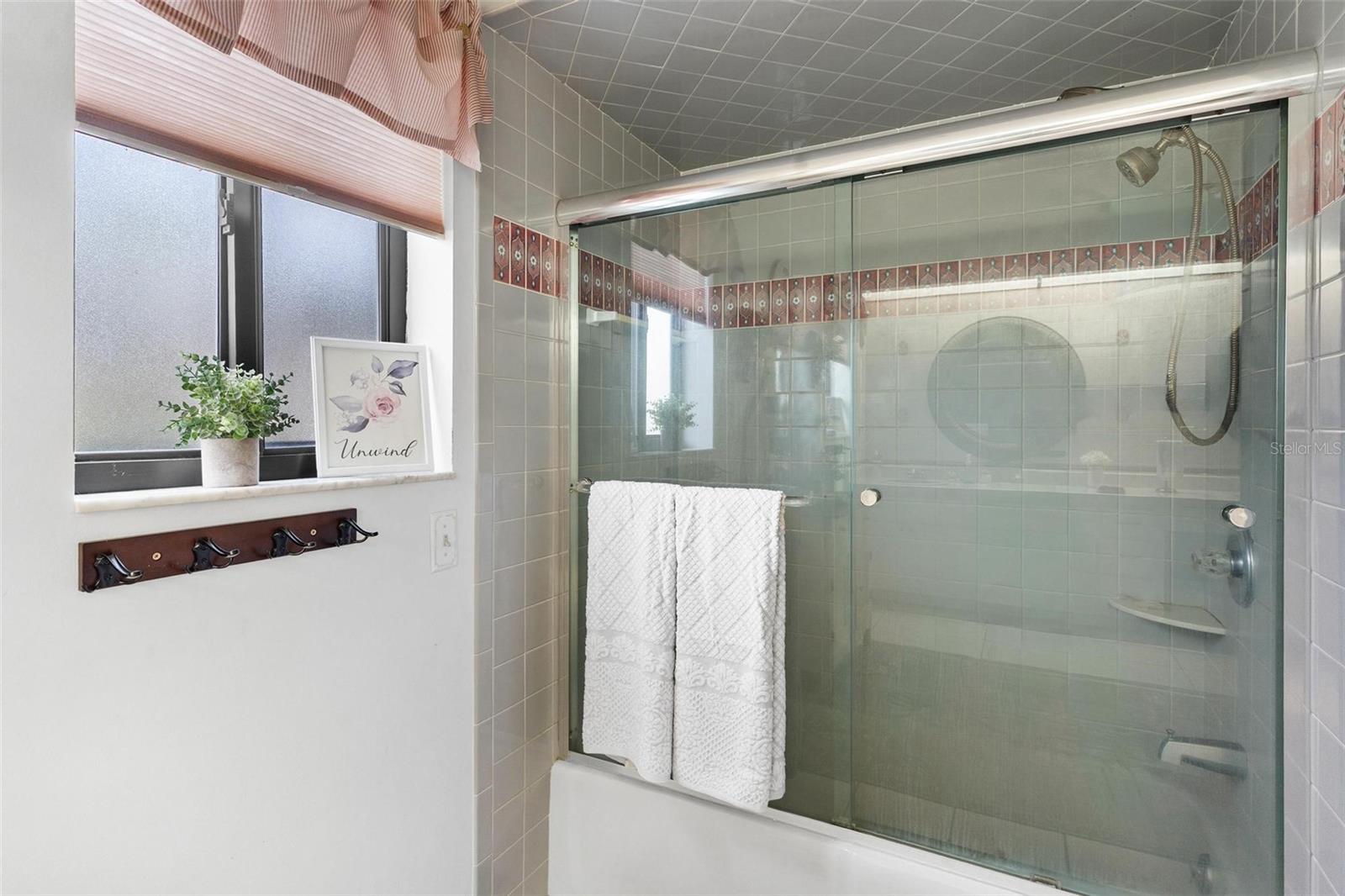 Image 31 of 72 For 1636 Lake Ella Road