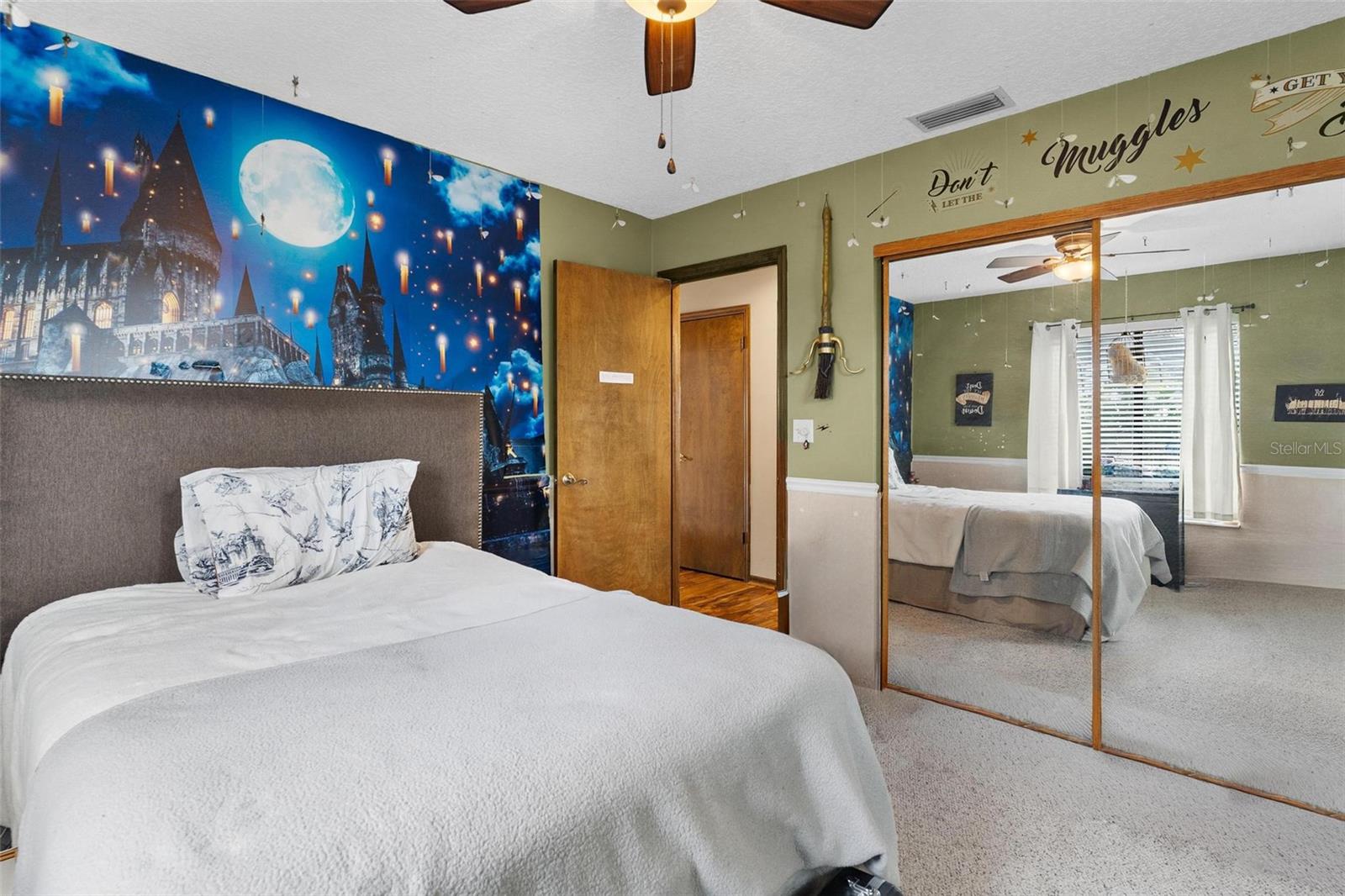 Image 33 of 72 For 1636 Lake Ella Road