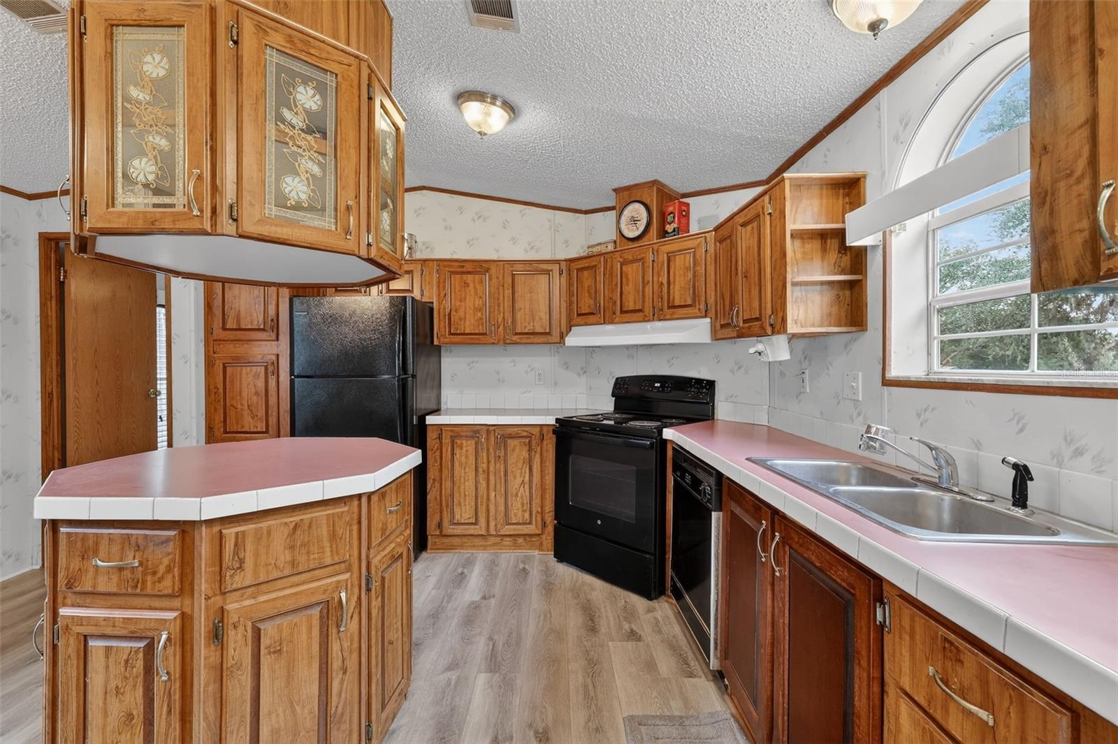 Image 21 of 30 For 35343 Lake Josephine Drive