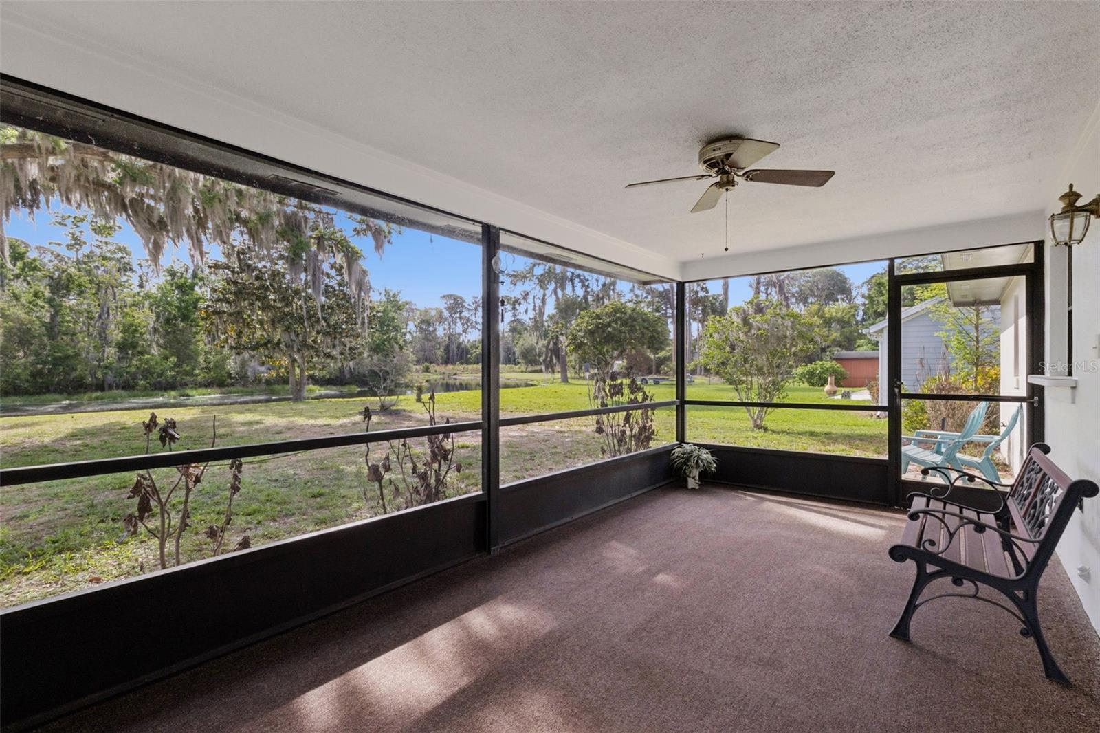 Image 11 of 56 For 709 Lakeshore Drive