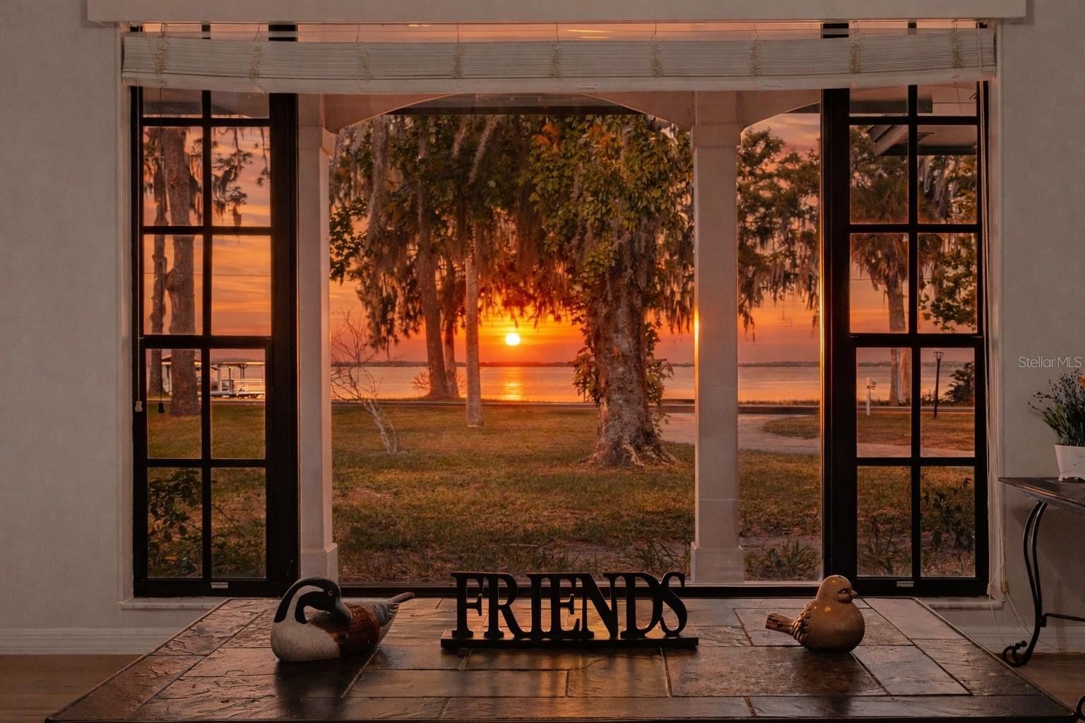 Image 5 of 56 For 709 Lakeshore Drive