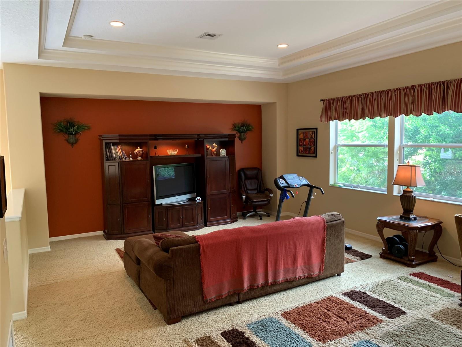 Image 12 of 18 For 5271 Visionary Court