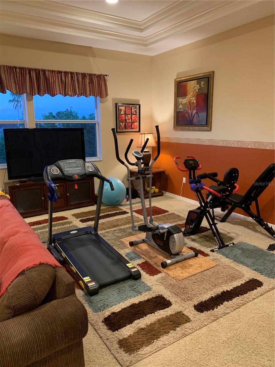 Image 13 of 18 For 5271 Visionary Court